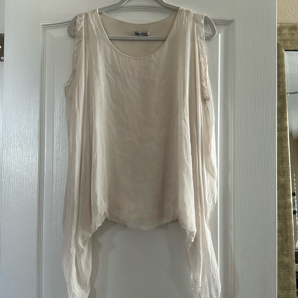 Light pink washable silk top, one size